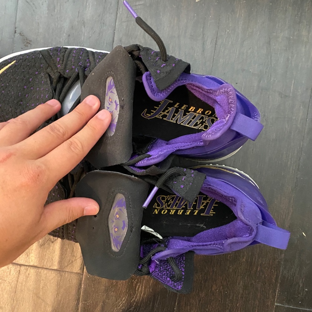 Lebron 18